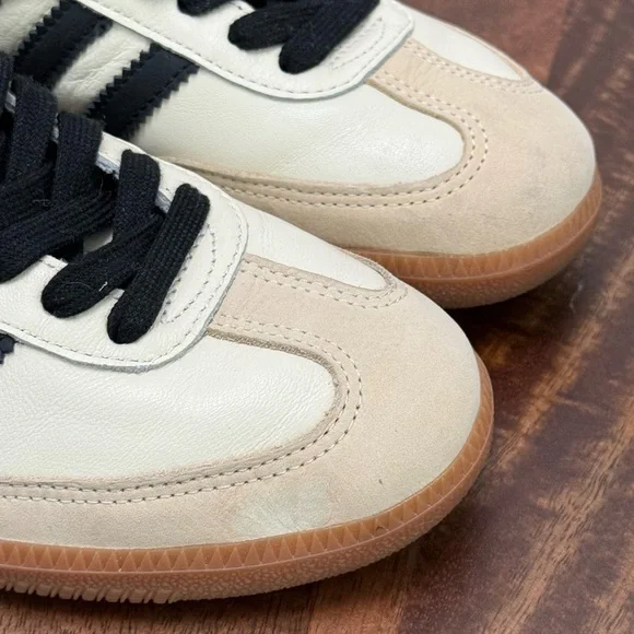 Adidas Sambas cream and black - Picture 2 of 4